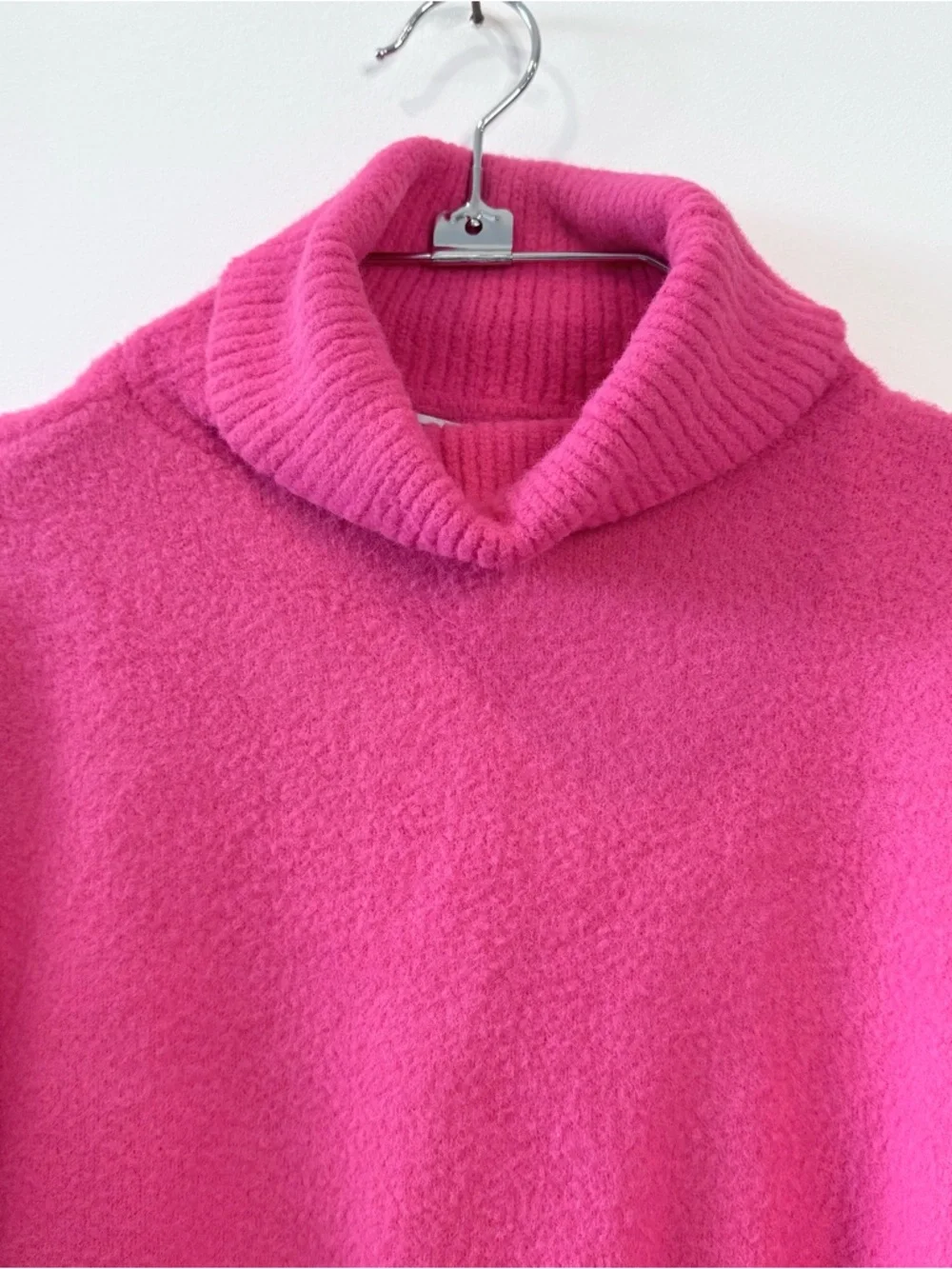 Zara Fuzzy Turtleneck Cropped Sweater / Pink / S - Picture 7 of 8